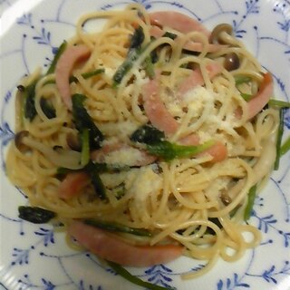 鶏がらスープの味のパスタ